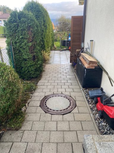 Gehwegreinigung in Grabenstätt im November 25 Nachher