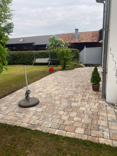 Terrassenreingung Traunstein Mai 2025