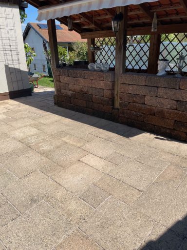Terrassenreinigung in Bergen im April 26 Nachher