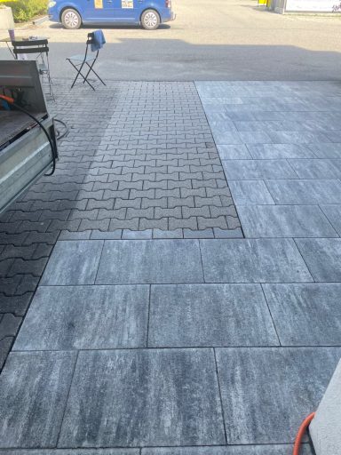 Außenreinigung am Edeka Pfeilstetter in Traunstein Haslach im August 2026 Nachher Außenreinigung am Edeka Pfeilstetter in Traunstein Haslach im August 2026 Nachher